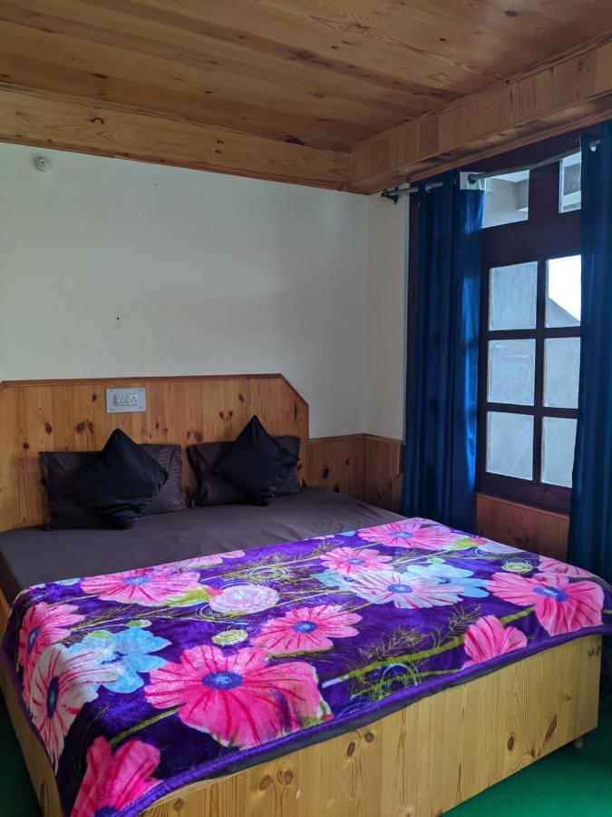 Summer Cottages Manāli Екстериор снимка