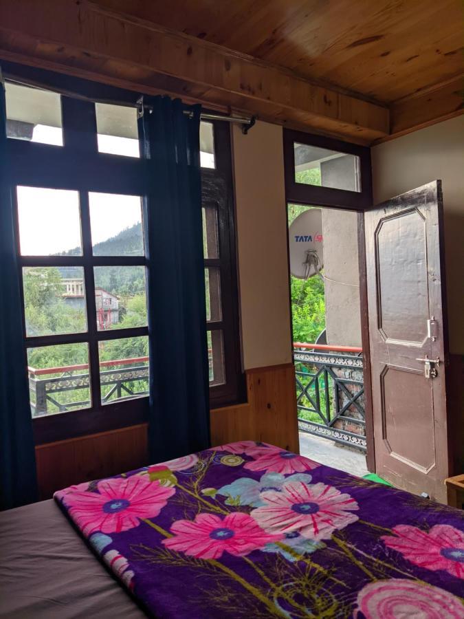 Summer Cottages Manāli Екстериор снимка