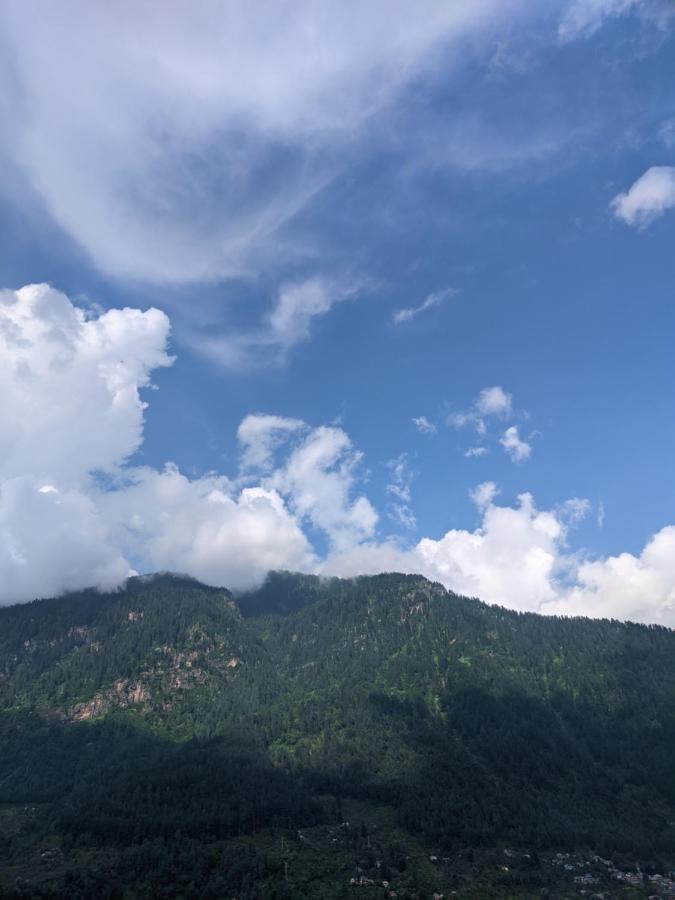 Summer Cottages Manāli Екстериор снимка